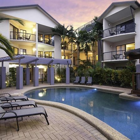 Bay Villas Resort Port Douglas Exteriör bild